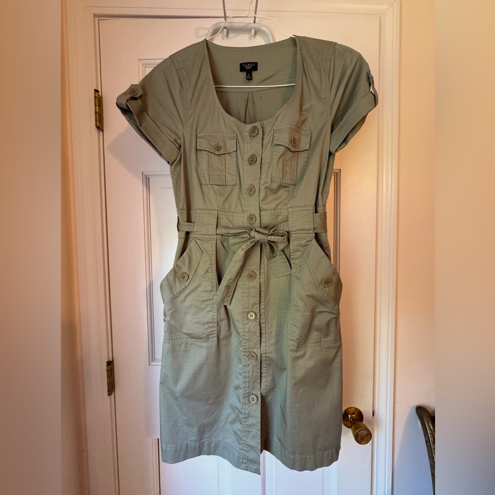 Talbots safari dress.  NWOT. Vacation Beachy
Olive green. Flattering